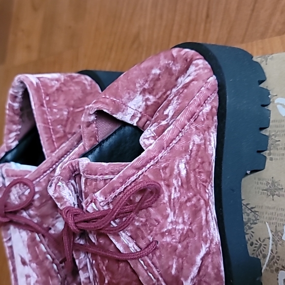 FREE PEOPLE Convertible Velvet Loafer - Picture 10 of 10